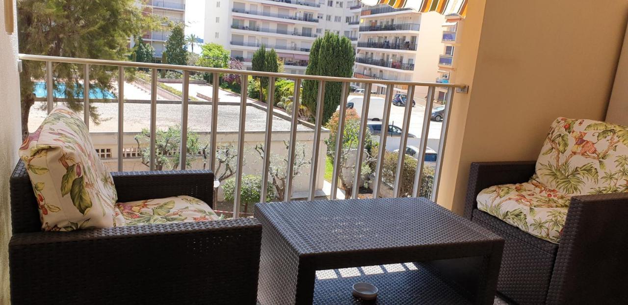Les Caroubiers Apartment Roquebrune-Cap-Martin Luaran gambar