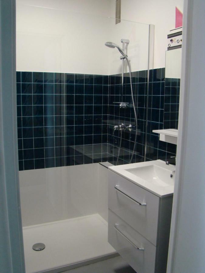 Les Caroubiers Apartment Roquebrune-Cap-Martin Luaran gambar